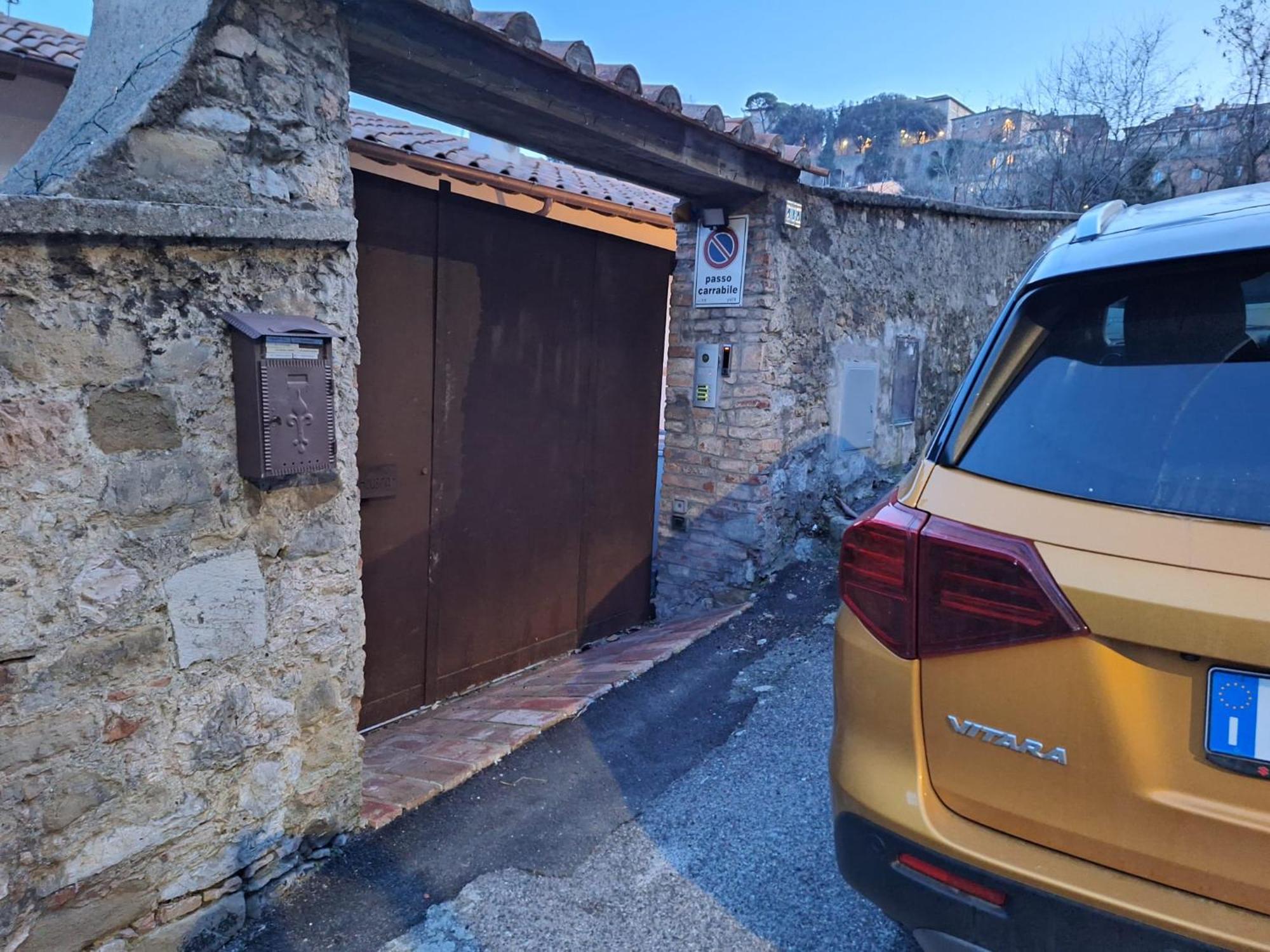 Galteri Housing 2 Appartamento Centro Storico Vicino Arco Etrusco Perugia Eksteriør billede